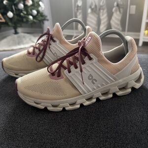 On Running Cloud Women's Running Shoes in Beige with Mauve Accents